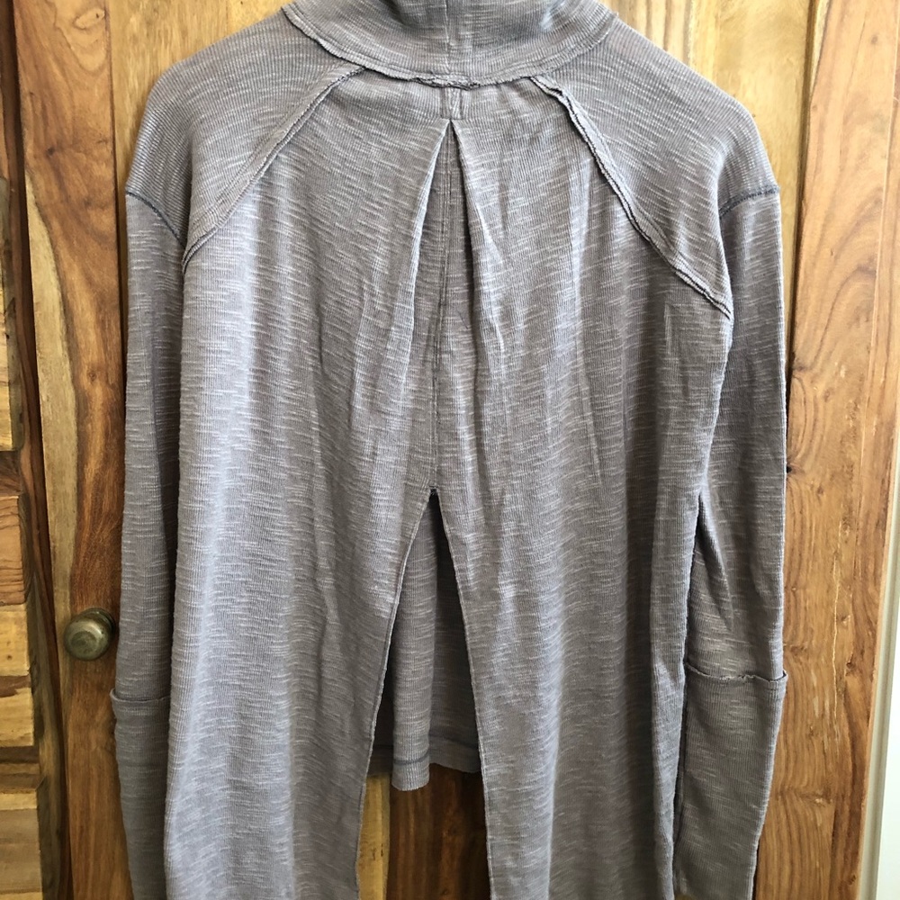 Free People split back turtleneck - Picture 2 of 4